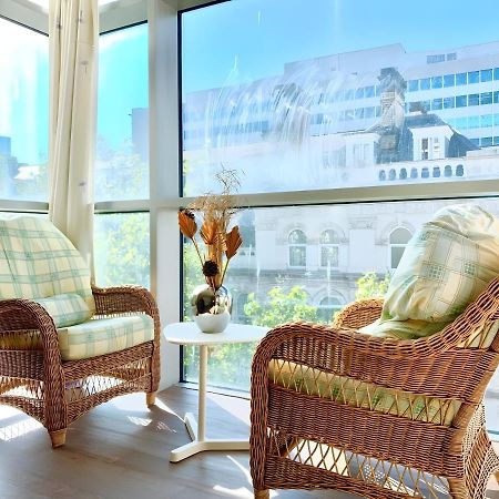 Birmingham Prime Location Stunning Apartment Floor-To-Ceiling Windows Экстерьер фото