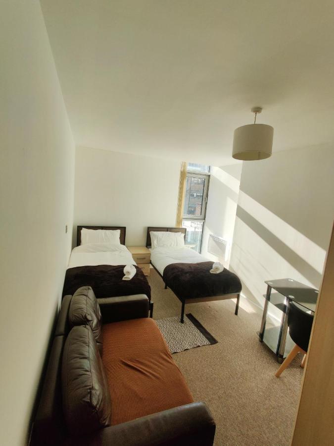 Birmingham Prime Location Stunning Apartment Floor-To-Ceiling Windows Экстерьер фото