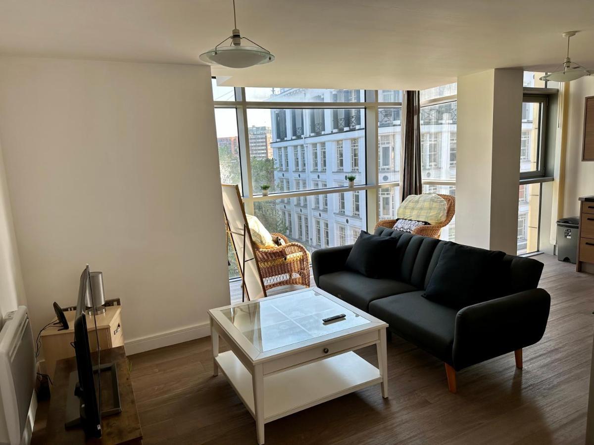 Birmingham Prime Location Stunning Apartment Floor-To-Ceiling Windows Экстерьер фото