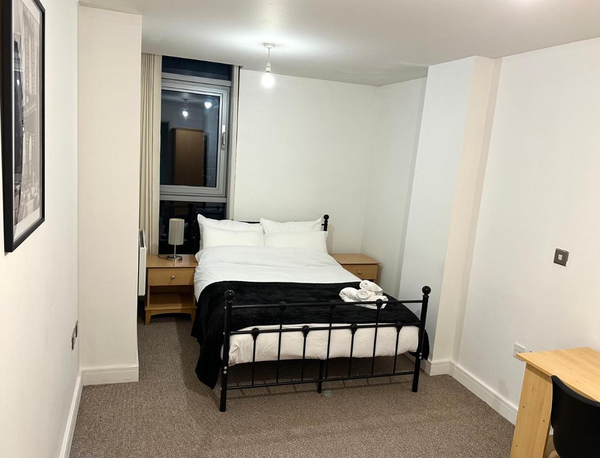 Birmingham Prime Location Stunning Apartment Floor-To-Ceiling Windows Экстерьер фото