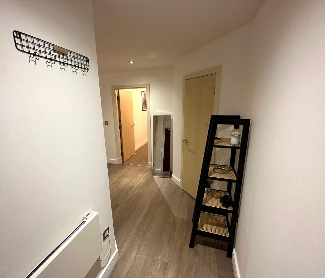 Birmingham Prime Location Stunning Apartment Floor-To-Ceiling Windows Экстерьер фото
