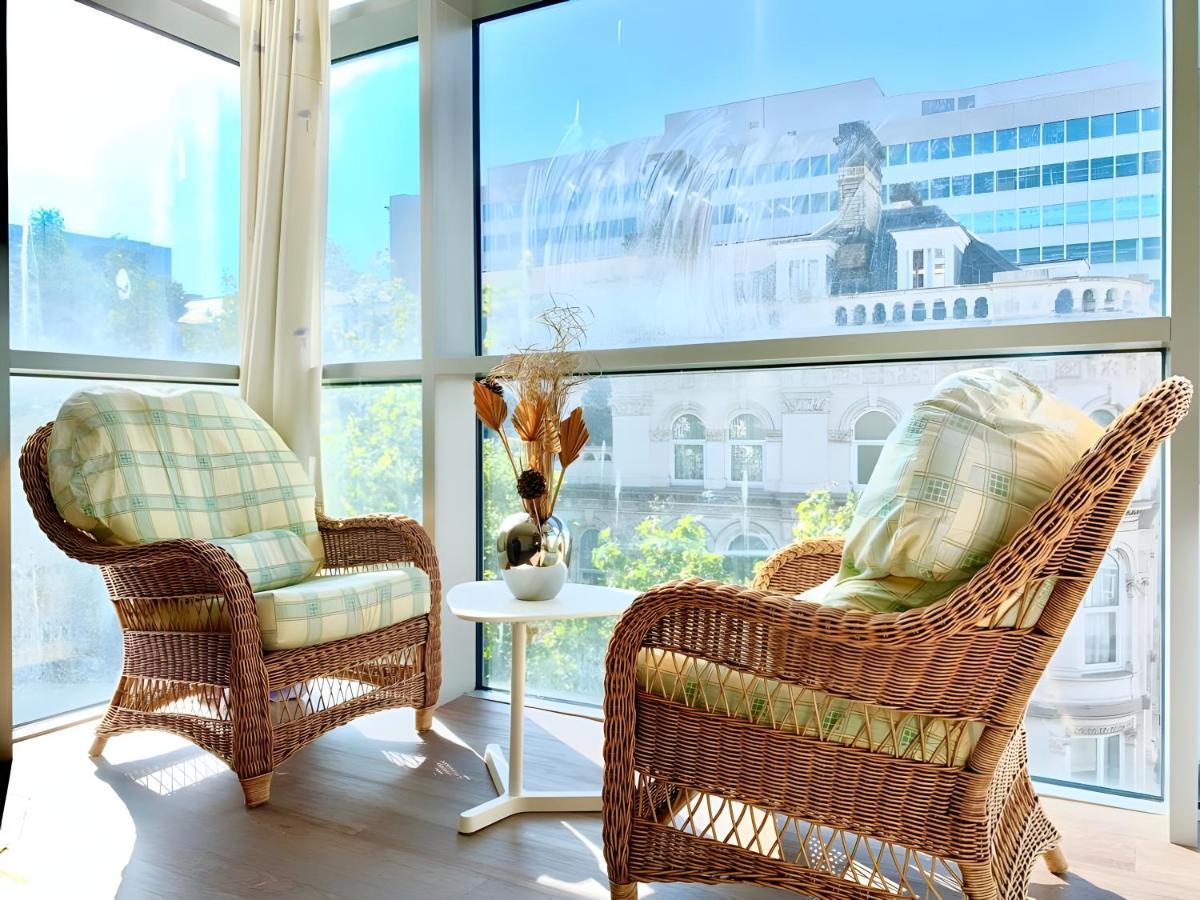 Birmingham Prime Location Stunning Apartment Floor-To-Ceiling Windows Экстерьер фото